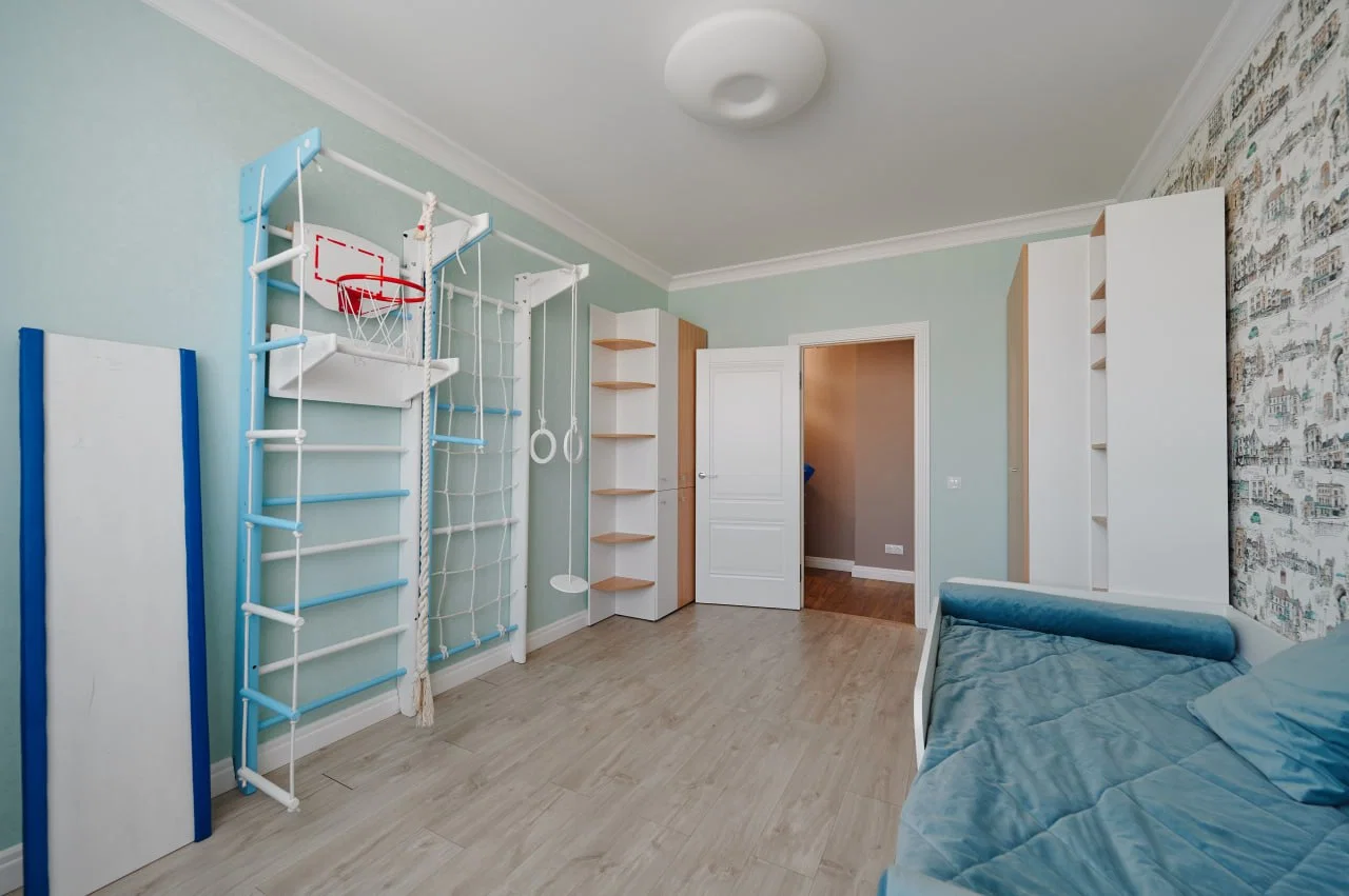 Сдается в первые Кальцова 37. 13