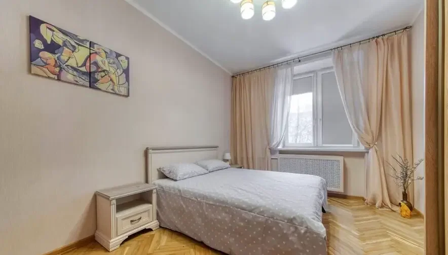 2-комнатная квартира на сутки в Минске, пр-т Независимости, 78. 1