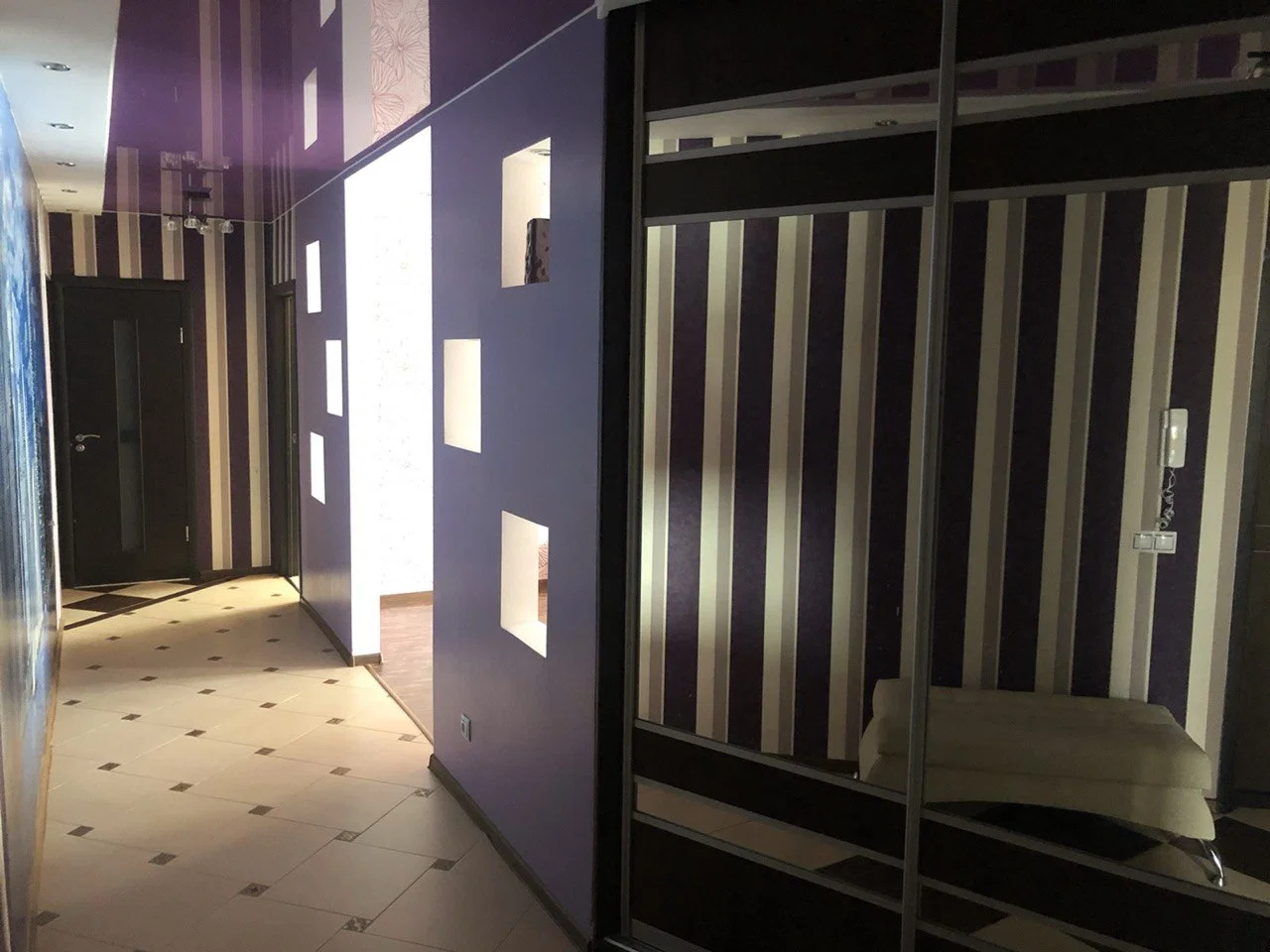 Трехкомнатная квартира на долгий срок. 1