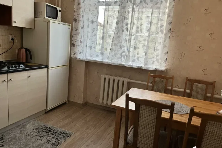 1-комнатная квартира на сутки в Минске, пр-т Независимости, 60. 5