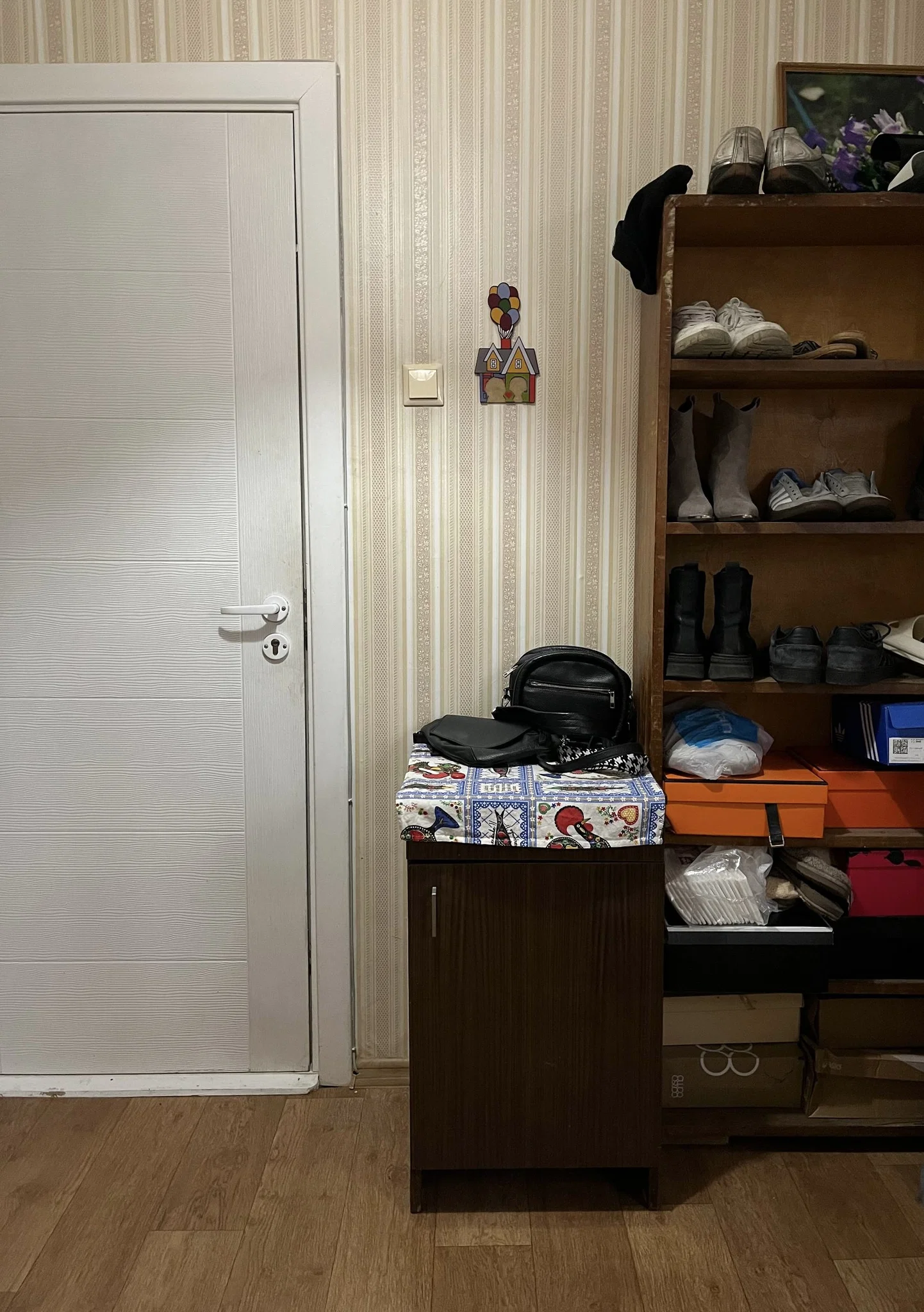 Двушка в Уручье (военная академия). 11