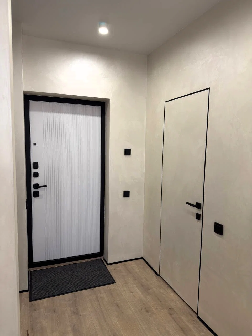 Сдаётся новая дизайнерская 1-комнатная квартира в Минске ул. Жуковского, 16. 16