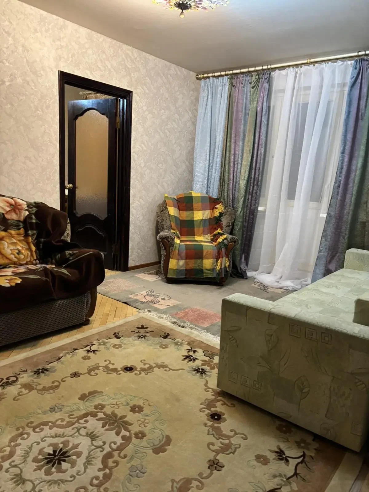 Сдается 2-комнатная квартира на сутки в Минске, ул. Золотая Горка, 14. 4