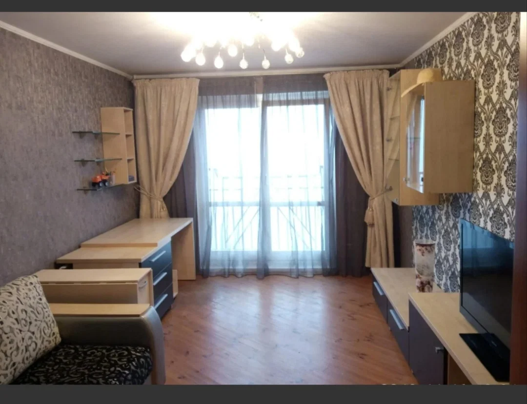 Сдам 2- ую квартиру. Ст. метро Спортивная. 3