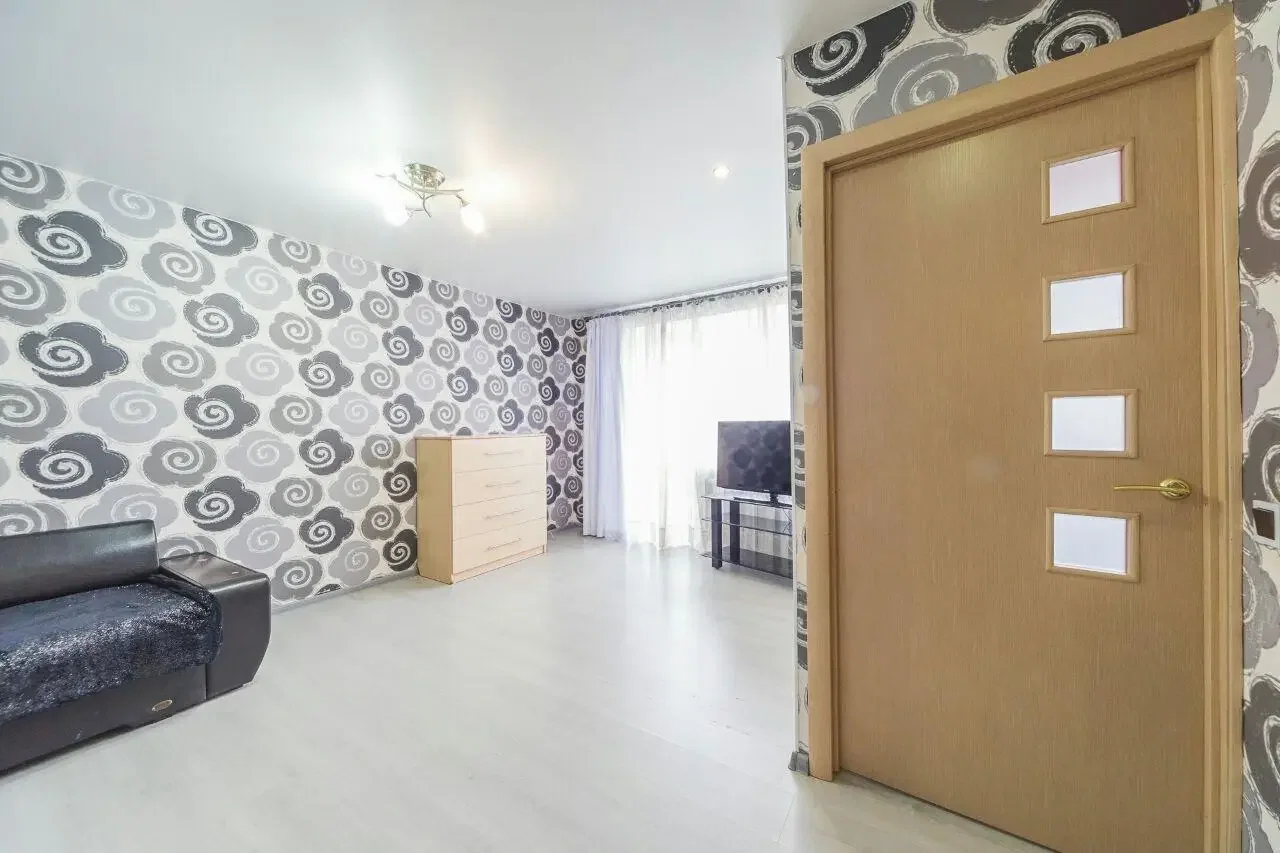 1-комнатная квартира на сутки в Минске, ул. Золотая Горка, 15. 5